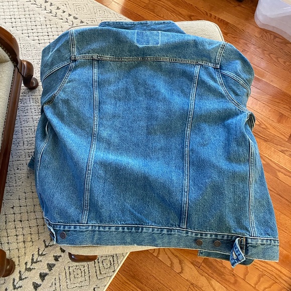 Lucky Brand Men’s Large Denim Jacket - Picture 2 of 4